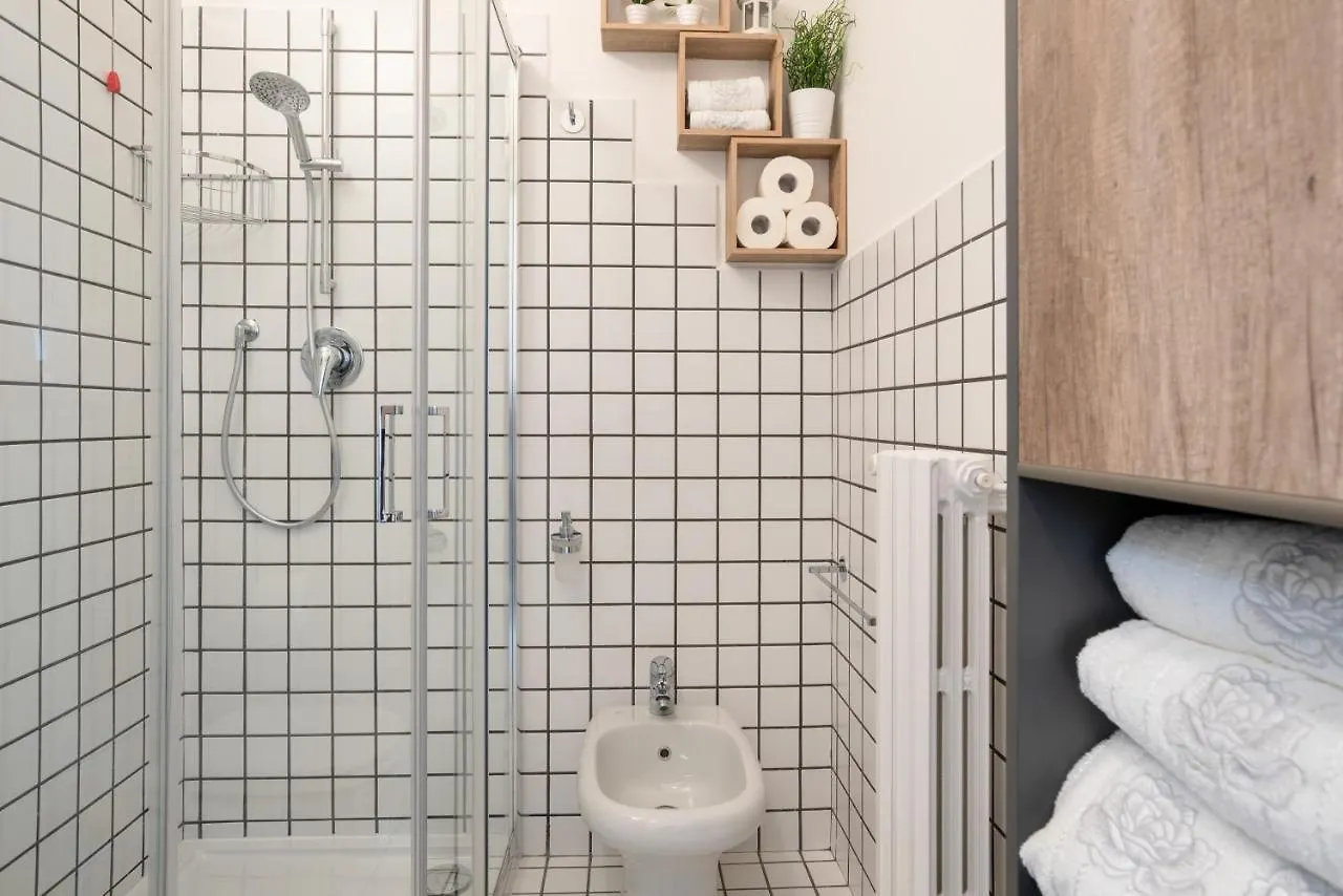 Apartmán Lake Como Studio With Balcony And Private Parking Ossuccio Itálie